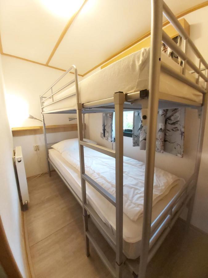 Comfortabel En Gezellig Familie Chalet Tot 6 Personen Op De Veluwe Bungalowpark De Kern Putten Zewnętrze zdjęcie
